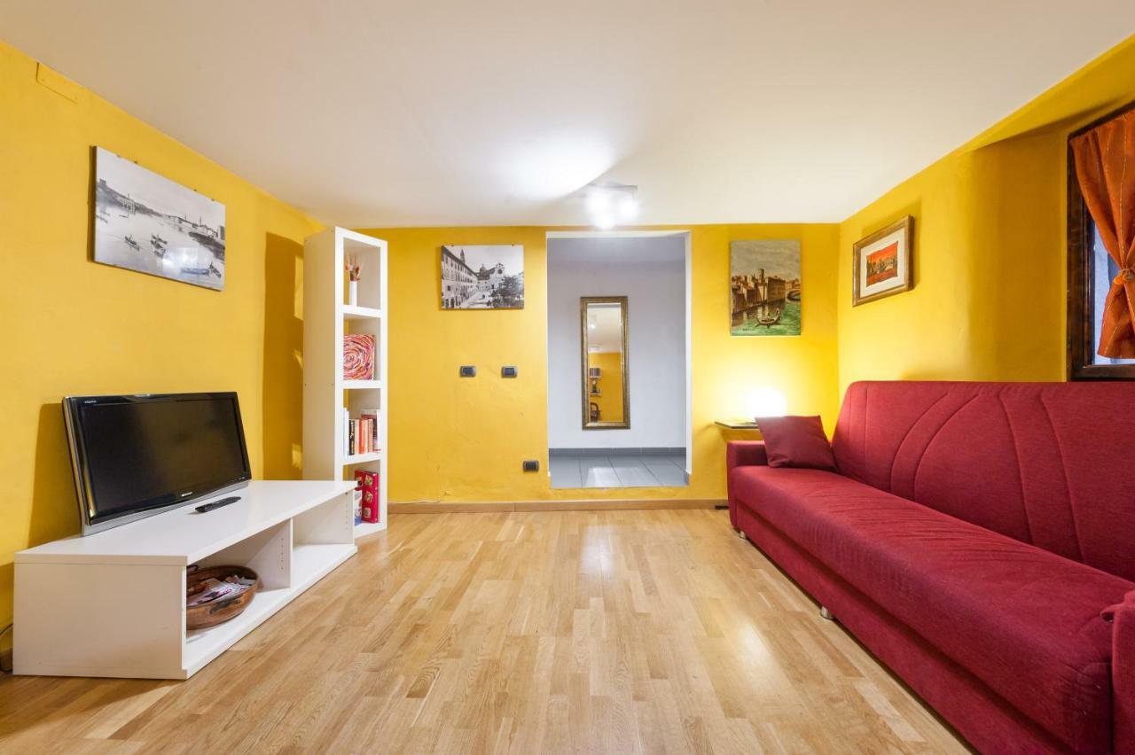 Like A Local In Oltrarno Apartment Florence Luaran gambar