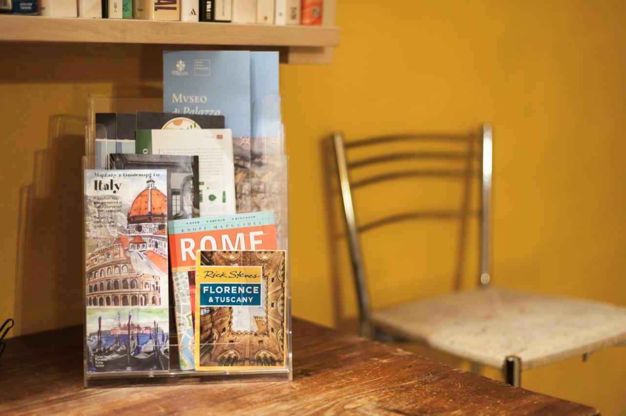 Like A Local In Oltrarno Apartment Florence Luaran gambar